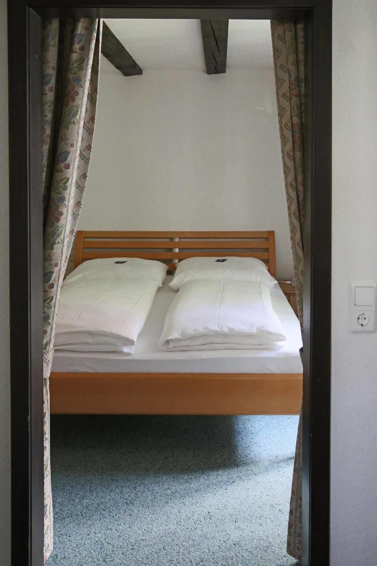 Hotel Doernersches Haus Walldorf  Esterno foto